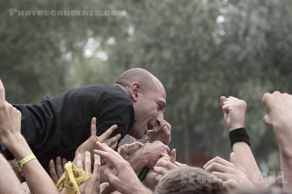 NO ONE IS INNOCENT - 2007-07-01 - CERGY - Base de Loisirs - 